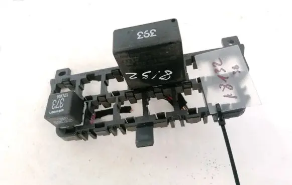 Audi A6 S6 C5 4B Fuse box set 8D0937503E