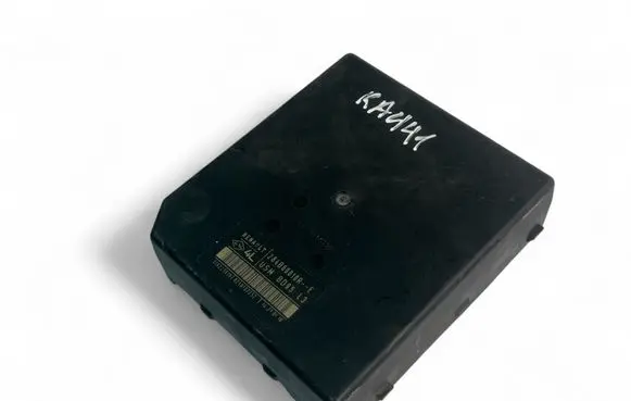Renault Megane III Fuse module 284B60010R