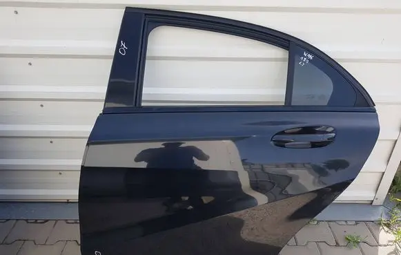 Mercedes-Benz A W176 Rear door