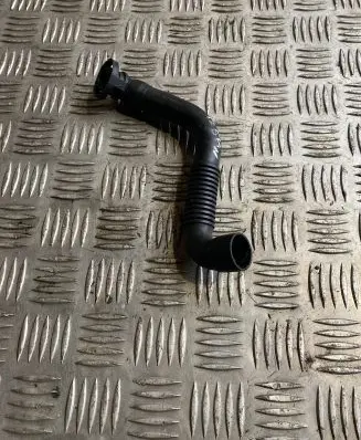 Breather/breather pipe/hose