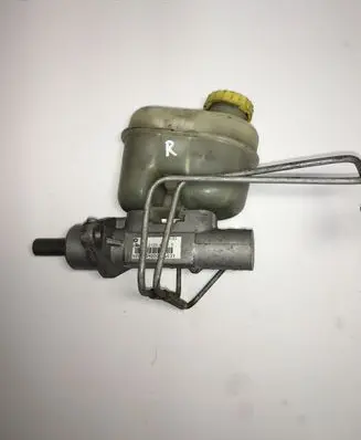 Jeep Grand Cherokee (WJ) Master brake cylinder 26212504003 89D91800441