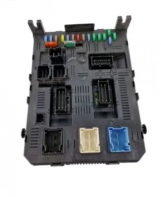 Citroen C5 Fuse module 216760315B