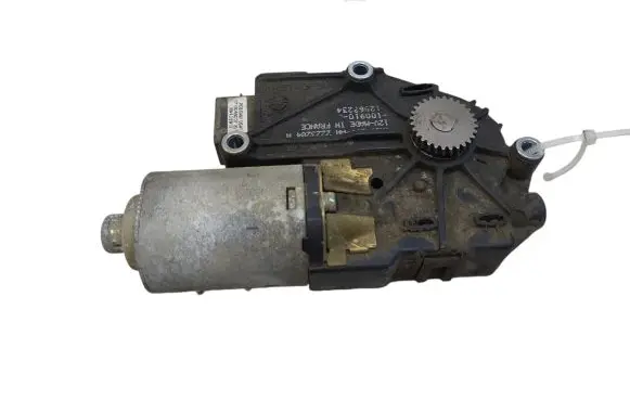 Peugeot 5008 Sunroof motor/actuator 2223284A 100910 12567234