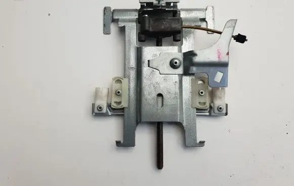 BMW 7 E38 Seat adjustment motor 52107008681 7008681 52107008683