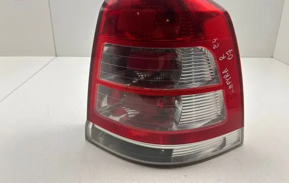 Opel Zafira B Rear/tail lights 21728002