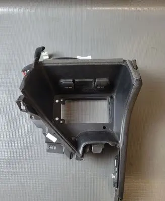 KIA Sportage Center console 84861F1600 84624D9620 84680F1660