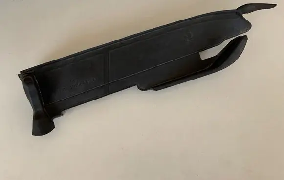 Audi A3 S3 8V Fender end trim 8V0821170E
