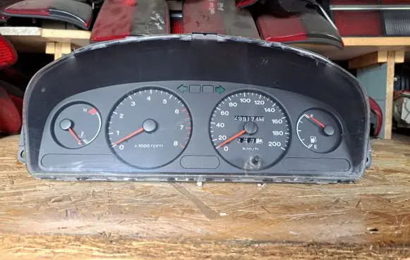 Hyundai Sonata Speedometer (instrument cluster) Y228C23 8C23