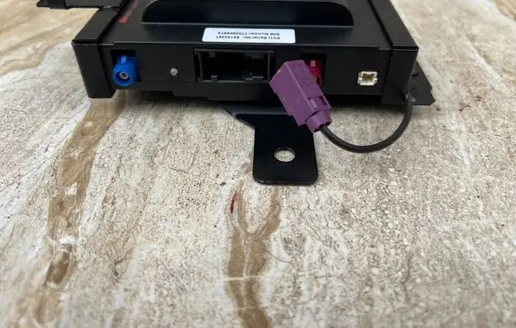 Maserati Levante GPS navigation control unit/module 670030921 10R048369