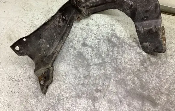 Mercedes-Benz C W203 Side radiator support slam panel 