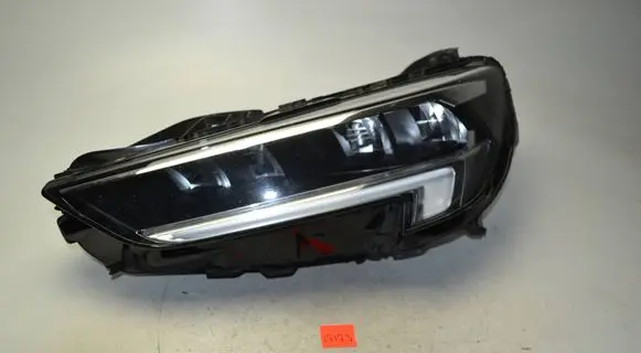 Opel Insignia B Headlight/headlamp 39136825 300474909 139200019814