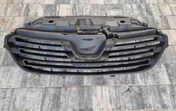 Renault Trafic III (X82) Front grill 623108673R