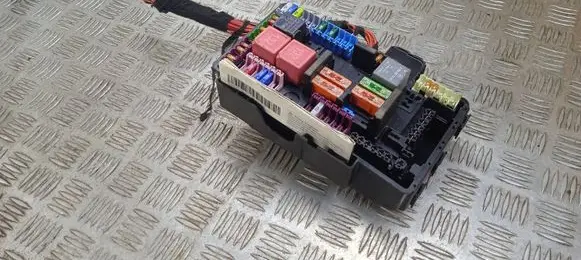 Mercedes-Benz GLC X253 C253 Fuse box set A2535847800