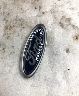 Ford Mondeo MK V Manufacturer badge logo/emblem 