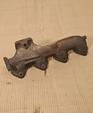 BMW 1 E81 E87 Exhaust manifold 7810182 11627810182 11627797389