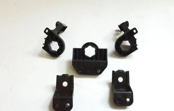 BMW X3 G01 Headlight/headlamp mounting bracket 63117931711