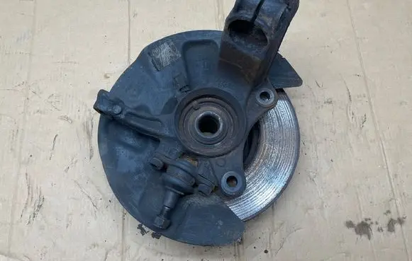Volkswagen Transporter - Caravelle T6 Front wheel hub 7H02570 7E0615311B