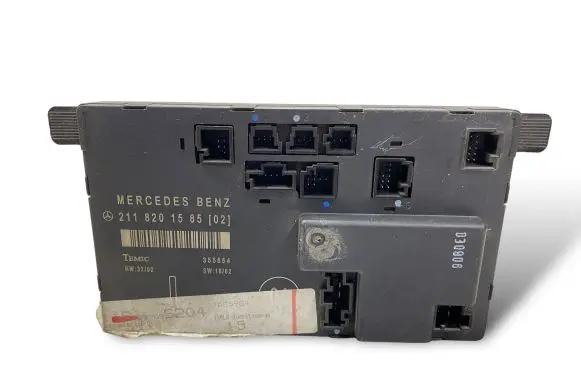 Mercedes-Benz E W211 Door control unit/module 2118201585
