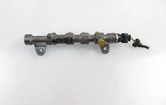 Fiat Sedici Fuel main line pipe 0445214192 55215208 0281006158