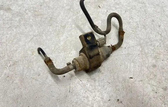 Land Rover Range Rover Sport L320 Webasto auxiliary heater fuel pump 9001441B
