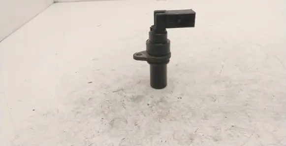 BMW 5 E39 Crankshaft position sensor 2247926