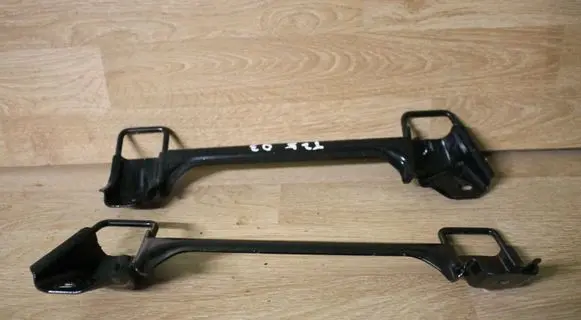 Toyota Avensis T250 ISOFIX Bracket 