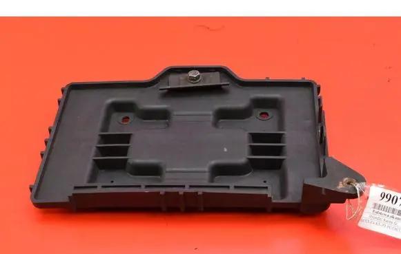 Hyundai Santa Fe Battery box tray 37150-2B000