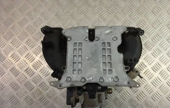 BMW X3 F25 Intake manifold 7588126 7588625