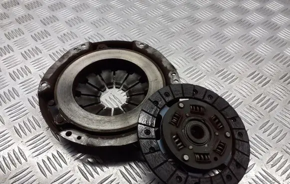Nissan Micra Pressure plate 