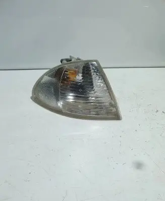 BMW 3 E46 Front indicator light 185419