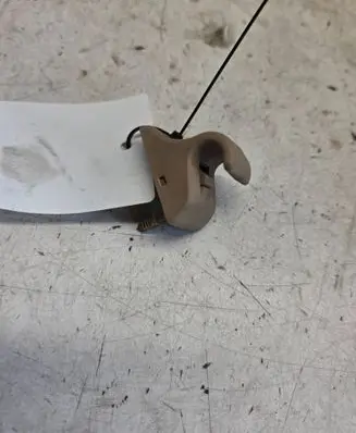 Hyundai Sonata Sun visor clip/hook/bracket 1234