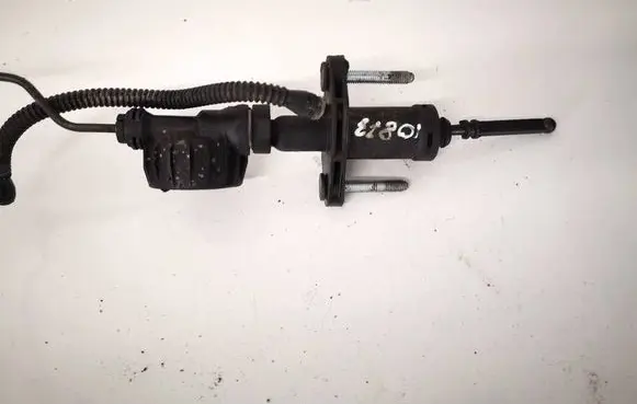 Opel Insignia A Clutch master cylinder 
