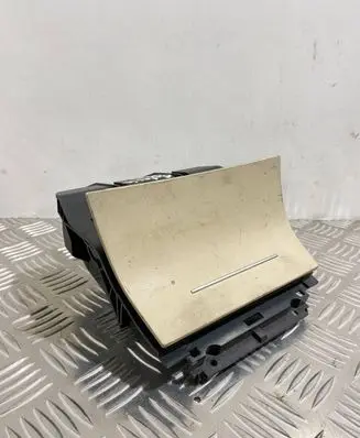 Car ashtray
