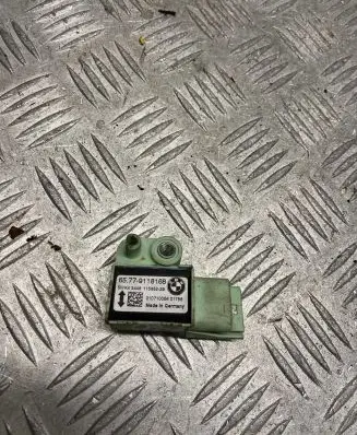 BMW 5 E60 E61 Airbag deployment crash/impact sensor 9118168