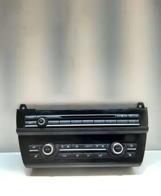 BMW 5 F10 F11 Climate control unit 6805770 01122015