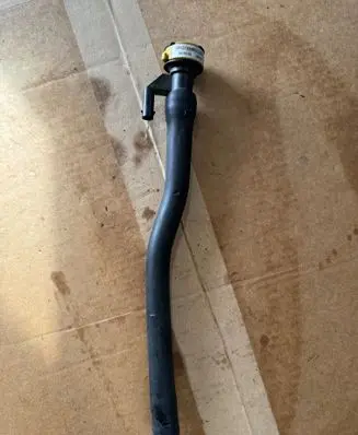 Peugeot 2008 II Breather hose/pipe 9812135680
