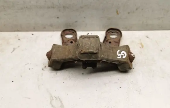 Muffler mount bracket/holder
