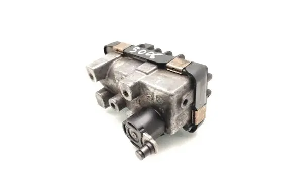 Nissan Primera Turbine electric control actuator 6NW009206 C45