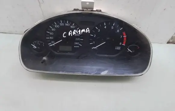 Mitsubishi Carisma Speedometer (instrument cluster)