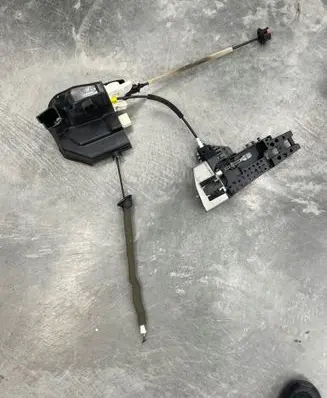Audi A8 S8 D4 4H Front door lock
