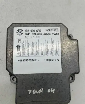Volkswagen Touran I Airbag control unit/module 1T0909605 13030511G 05H21S12