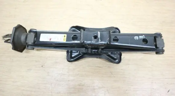 Chevrolet Express Lift Jack 