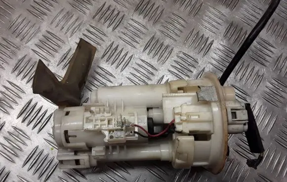 Toyota Corolla Verso E121 In-tank fuel pump 7702013100 1019619340