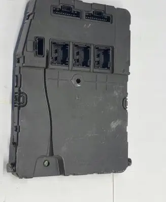 Renault Megane II Central body control module 8200433200