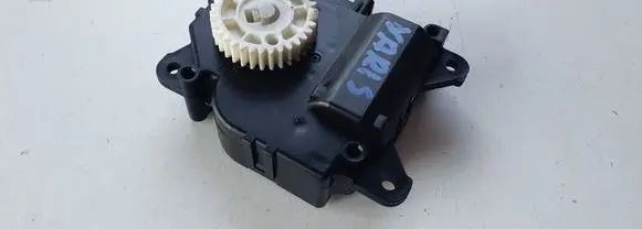 Toyota Yaris A/C air flow flap actuator/motor 