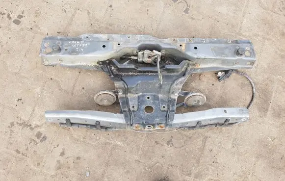 Top upper radiator support slam panel