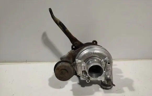 Volkswagen Vento Turbo 028145701Q