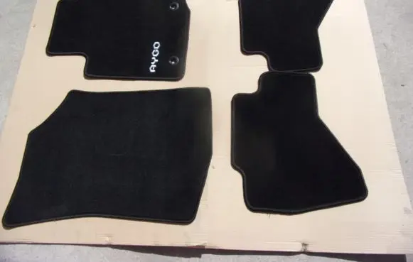 Toyota Aygo AB40 Car floor mat set 