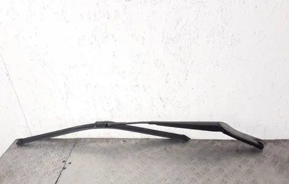 Volkswagen Golf VII Front wiper blade arm 5G1955409C