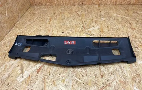 Mercedes-Benz C W204 Top upper radiator support slam panel A2045000155